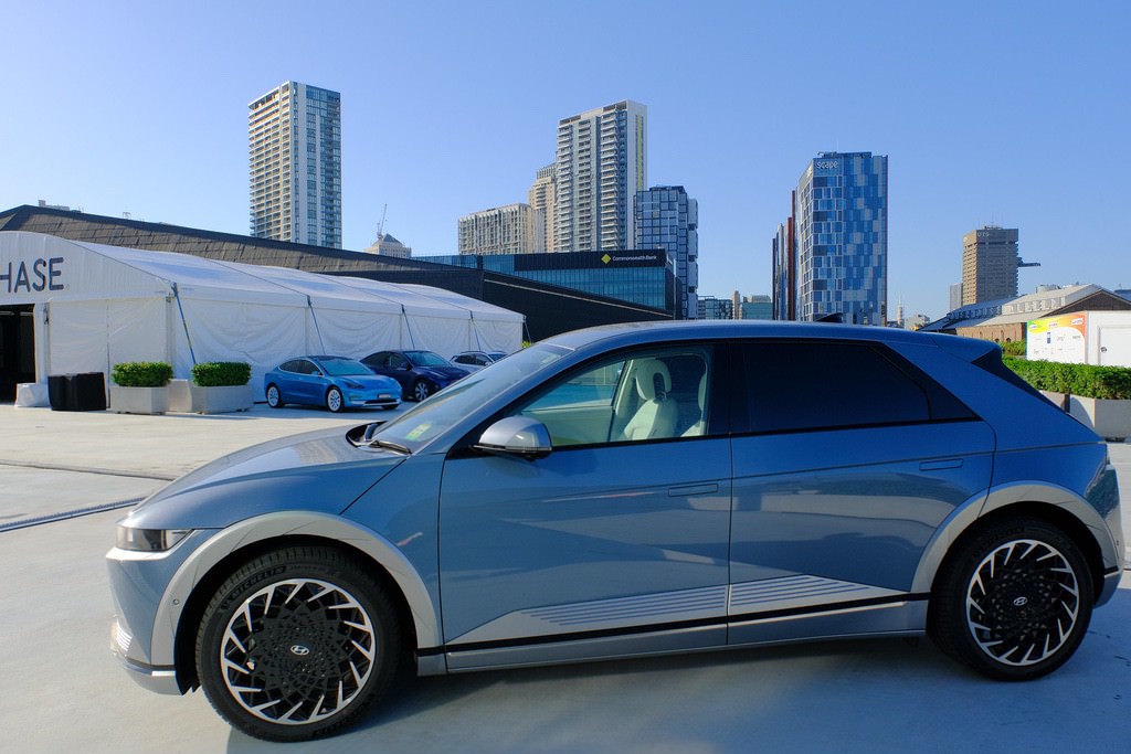 JOLT's Electric Vehicle Charging Station