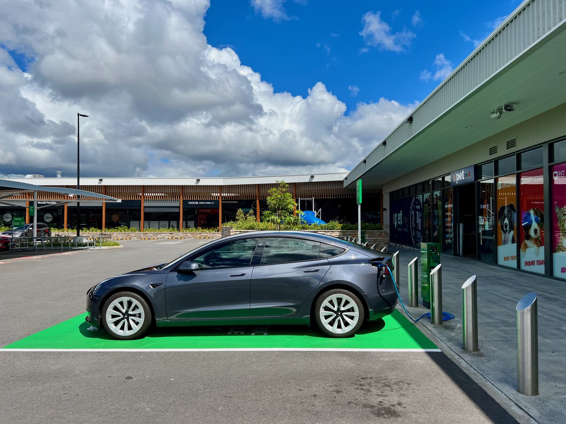 How Idle and Congestion Fees Are Shaping EV Charging Etiquette